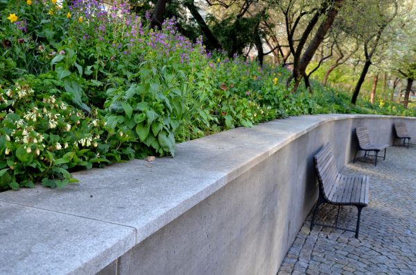 Concrete Retaining Wall Service in Windsor