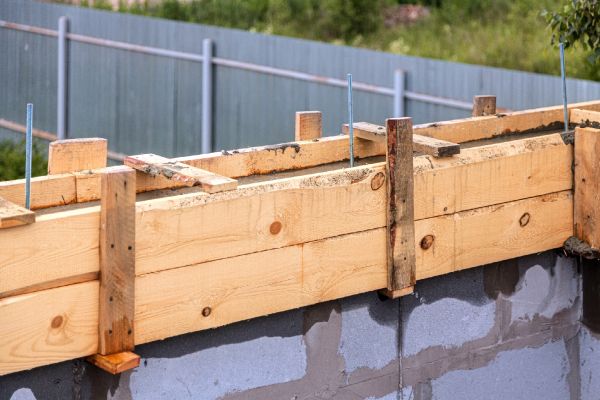 Poured Wall Construction in Windsor