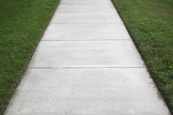 Cost of Concrete Walkway Replacement in Windsor