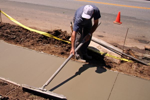 Cost of Sidewalk Building in Windsor