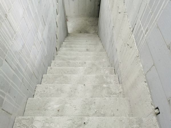 Step Pouring in Windsor